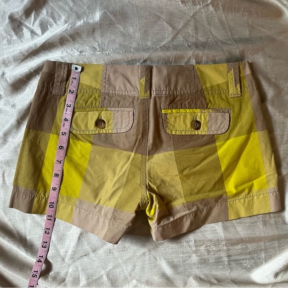 Old Navy Yellow and Tan Plaid Women Shorts - Picture 3 of 4